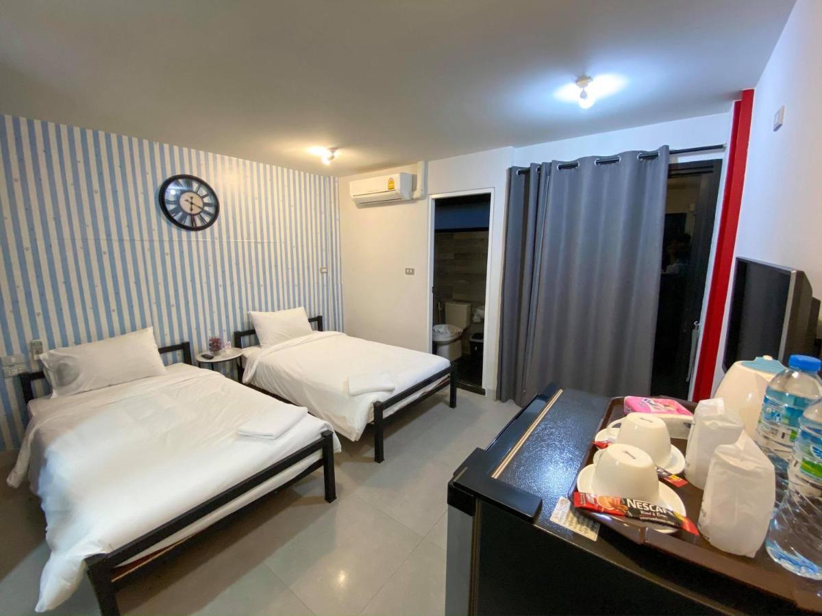 Beam House Hotel Patong Exterior photo